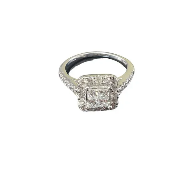 14K White Gold Diamond Cluster Engagement Ring Size 5.5-5.75 #16338